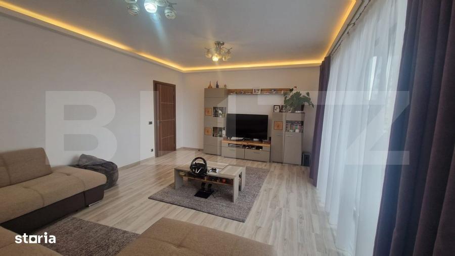 Apartament cu 3 camere decomandat în Central