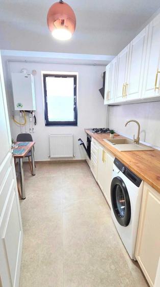 Apartament cu 2 camere decomandat în Cug