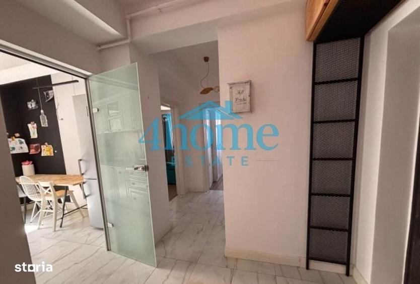 Apartament cu 3 camere în Tineretului