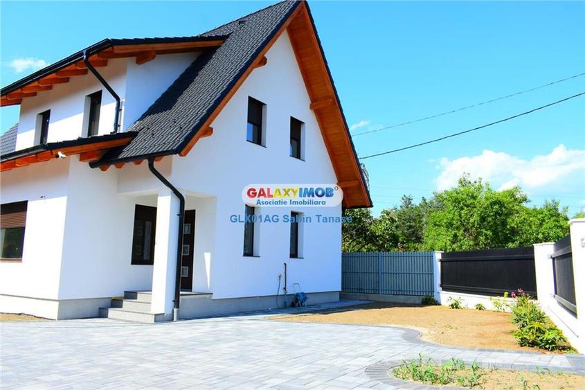 PENTRU PRETENTIOSI vanzare vila  ultramoderna LA CHEIE - 8