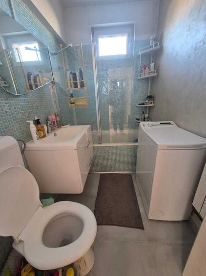Apartament cu 2 camere decomandat în Mihai Bravu