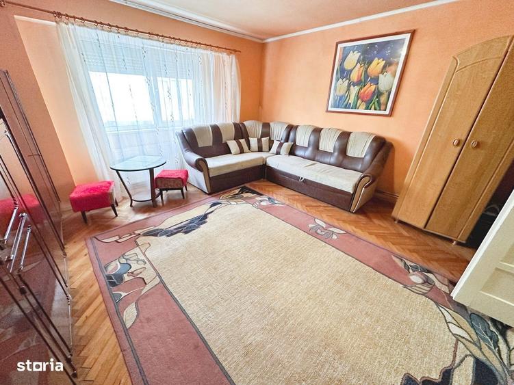 Casă cu 3 camere cu Teren 100 Mp în Central