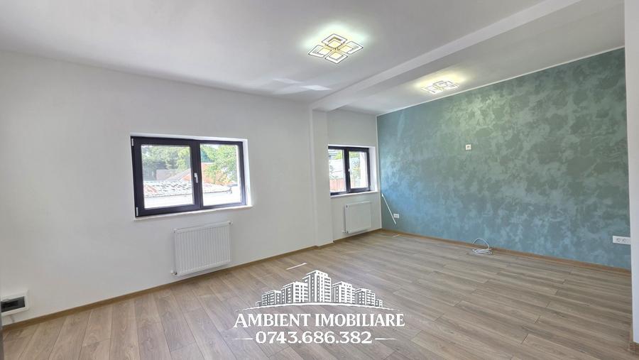 Casă individuală cu 4 camere cu Canalizare în Ultracentral