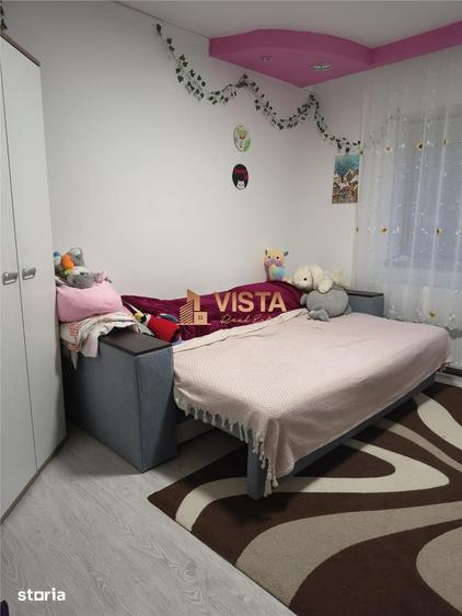 Apartament cu 4 camere decomandat, mobilat în Dârste