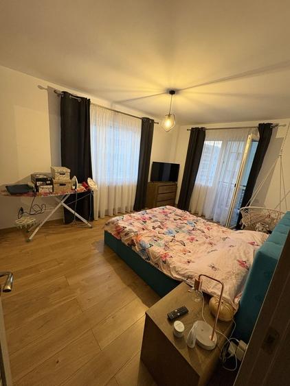 Apartament cu 2 camere semidecomandat în Florești