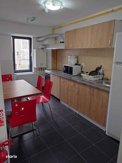 Apartament cu 4 camere în Basarab