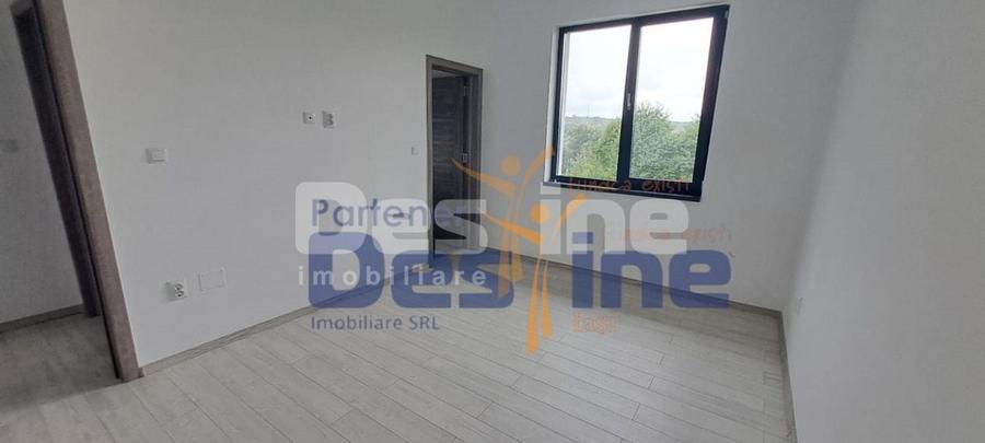 Casă individuală cu 4 camere cu Teren 440 Mp în Valea Adâncă