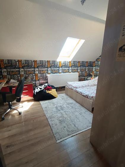 Casă cu 5 camere cu Teren 1000 Mp în Luna