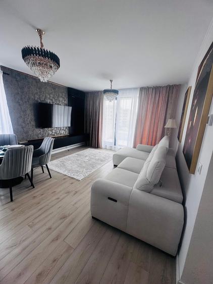 Apartament cu 3 camere decomandat în Nord