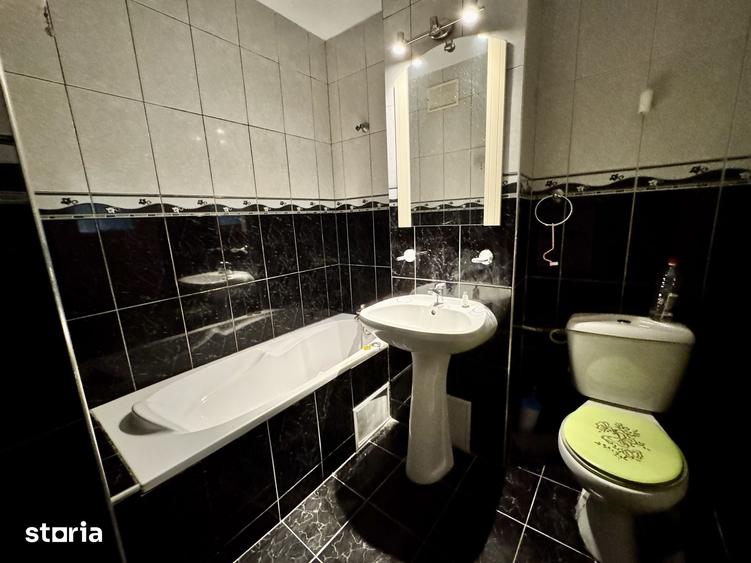 Apartament cu 2 camere decomandat în Republicii