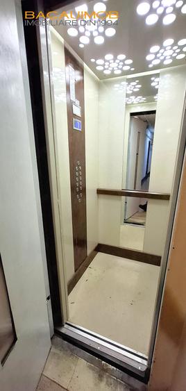 Apartament cu 2 camere decomandat în Cornișa
