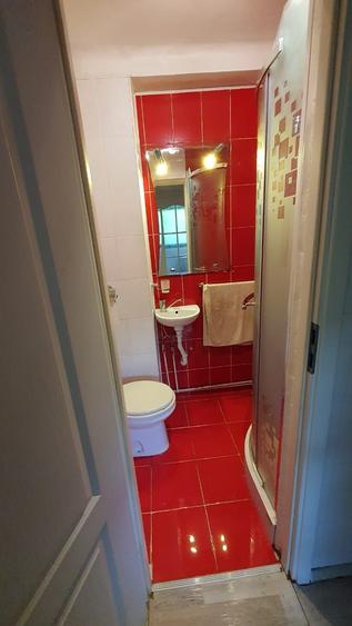 Apartament cu 2 camere semidecomandat în Noua