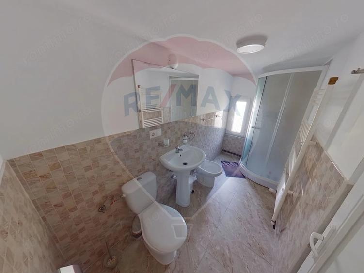 Casă cu 5 camere cu Teren 152 Mp în Vișeu de Jos