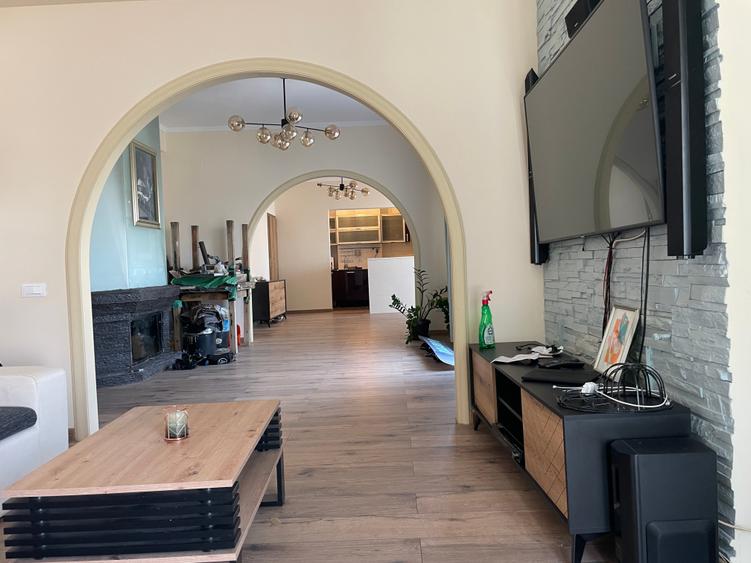 Apartament cu 2 camere semidecomandat în Batistei