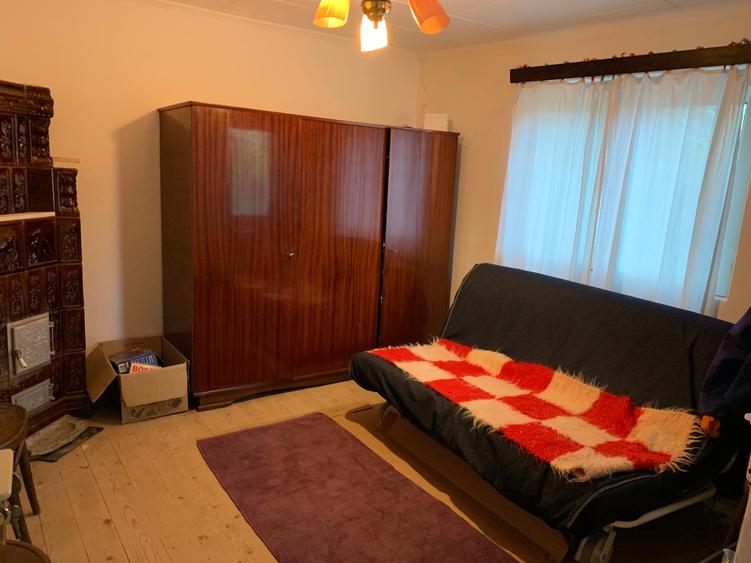 Casă individuală cu 3 camere cu Teren 3161 Mp în Periș