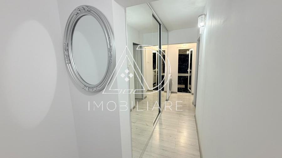 Apartament cu 3 camere în 9 Mai