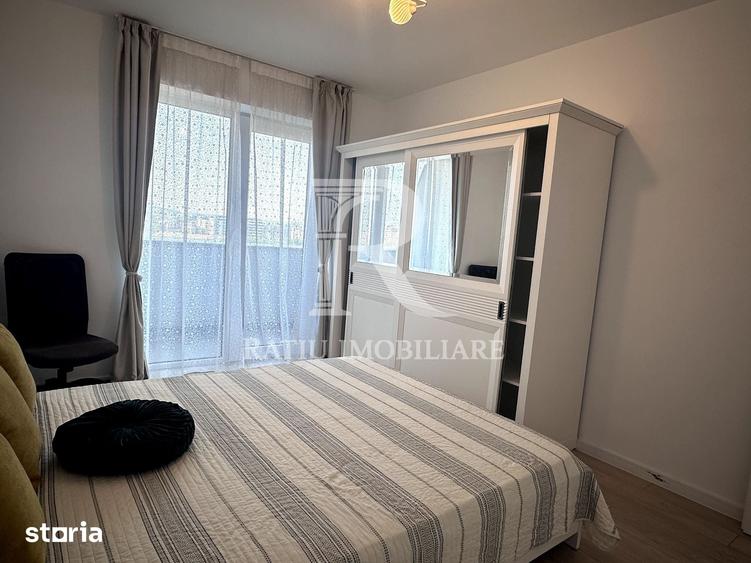 Apartament cu 3 camere decomandat în Orașul Nou