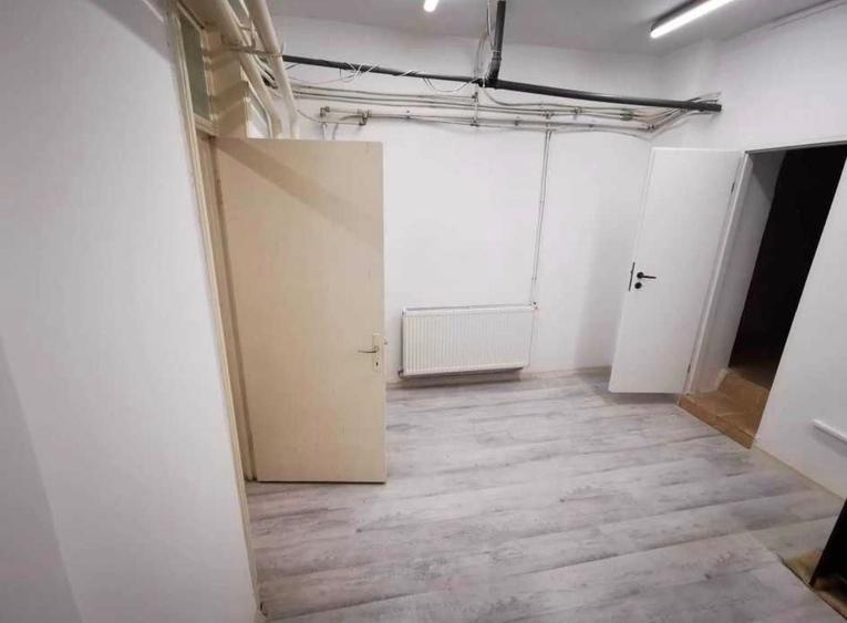 Spațiu comercial, de 90 mp, în Calea București