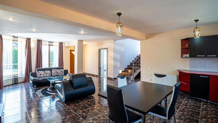 Casă individuală cu 5 camere cu Piscina în Bod