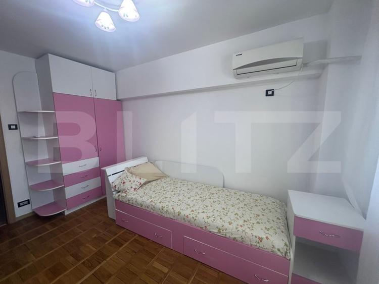 Apartament cu 3 camere, decomandat, centru-Universitate - 5