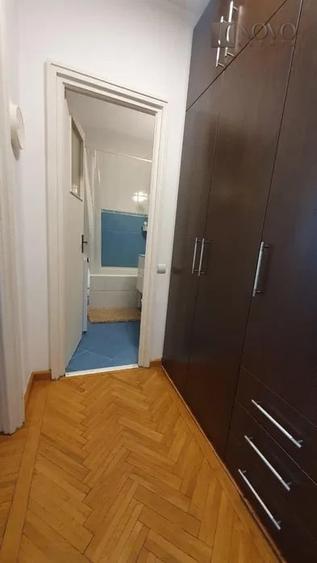 Apartament cu 2 camere semidecomandat, mobilat în Romană