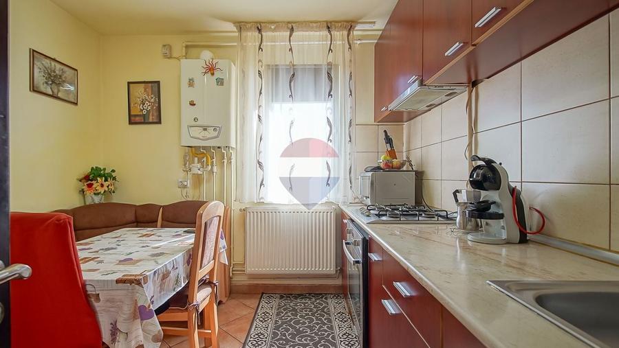 Apartament cu 2 camere semidecomandat, mobilat în Astra