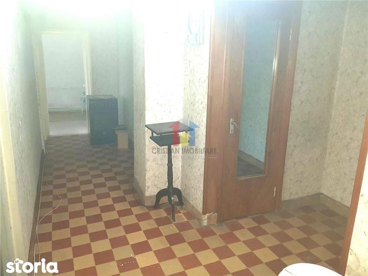 Apartament cu 3 camere în Gării