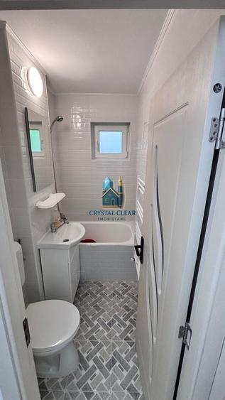 Apartament cu 3 camere decomandat în Dâmbu Pietros