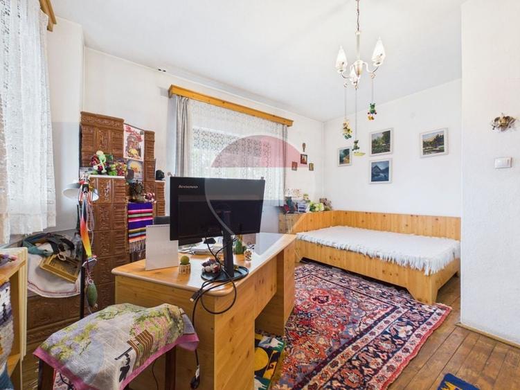 Casă individuală cu 5 camere cu Teren 3200 Mp în Chiajna