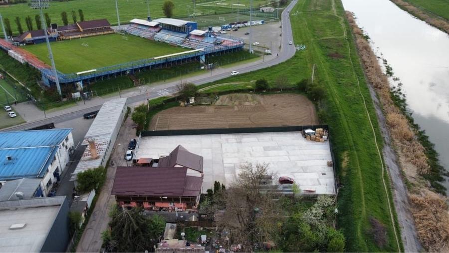 Casă cu 2 camere în Central