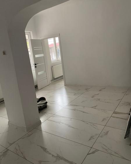 Casă cu 2 camere cu Teren 80 Mp în Iancului