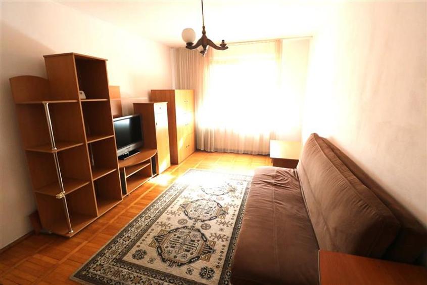 Apartament cu 2 camere decomandat în Complex Studențesc