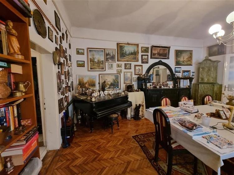 Casă individuală cu 4 camere cu Teren 1344 Mp în Central