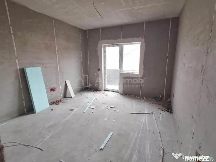 Casă cu 4 camere cu Teren 200 Mp în Prelungirea Ghencea