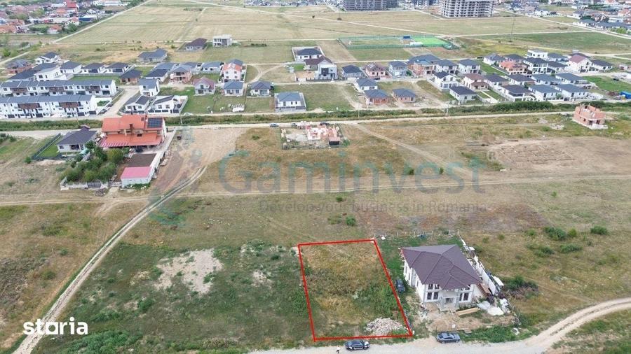Teren de 800 mp, în Sânmartin