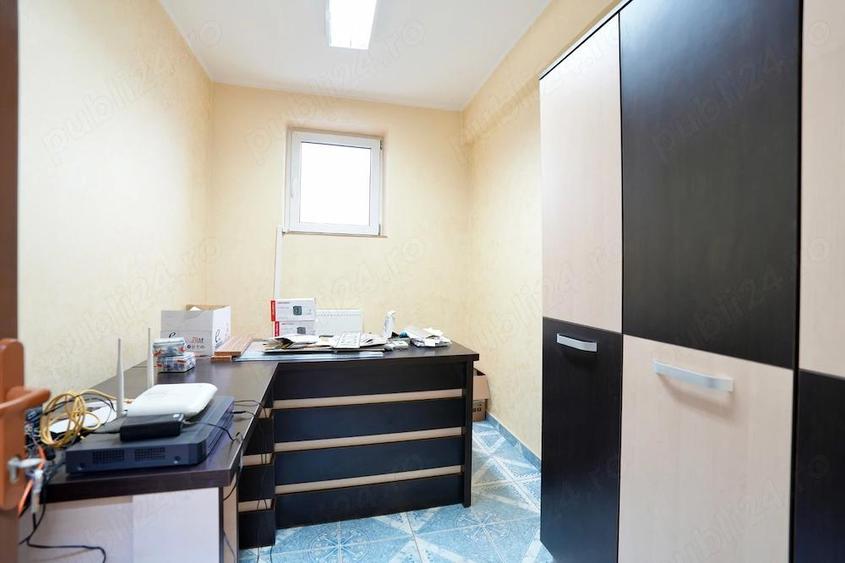 Spațiu comercial, de 100 mp, în Central