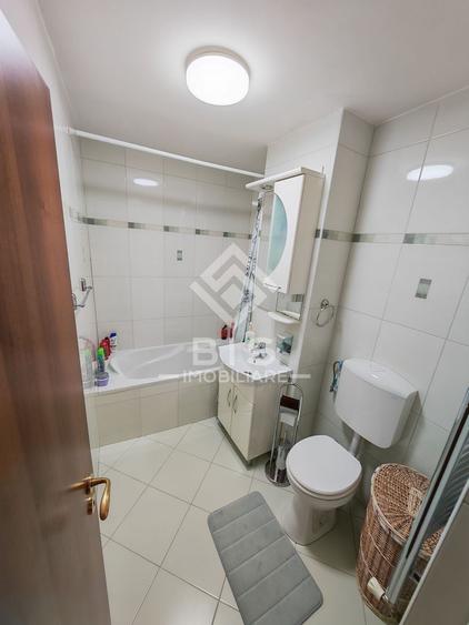 Apartament cu 2 camere decomandat în Independenței