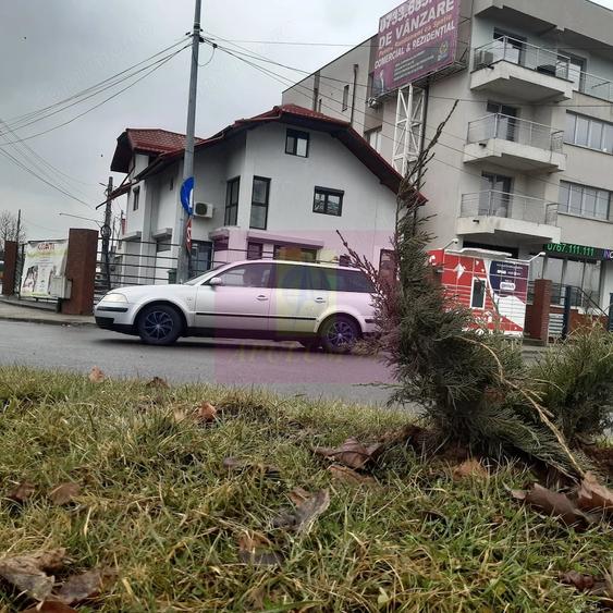 Casă cu Teren 370 Mp în Cățelu