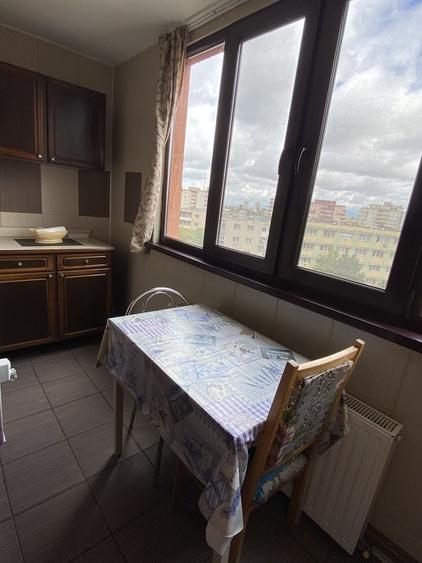 Apartament cu 2 camere semidecomandat în Răcădău