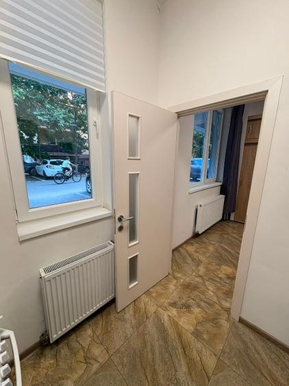 Garsonieră semidecomandată în Roșu