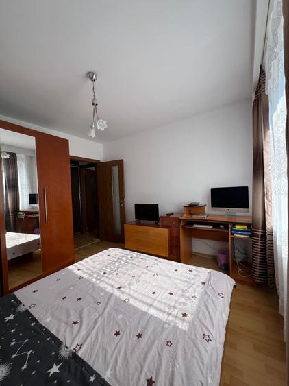 Apartament cu 2 camere semidecomandat, mobilat în Tineretului