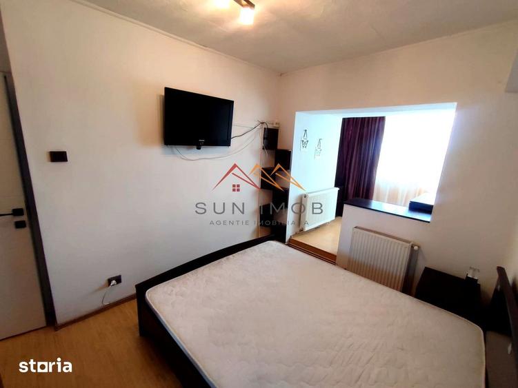 Apartament cu 3 camere decomandat în Ultracentral