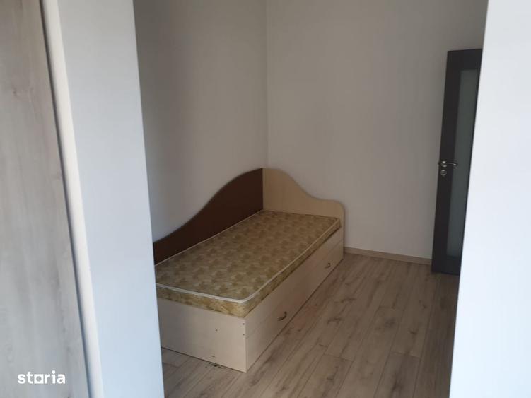 Apartament cu 3 camere în Gușterița