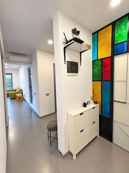 Casă individuală cu 5 camere cu Canalizare în Central