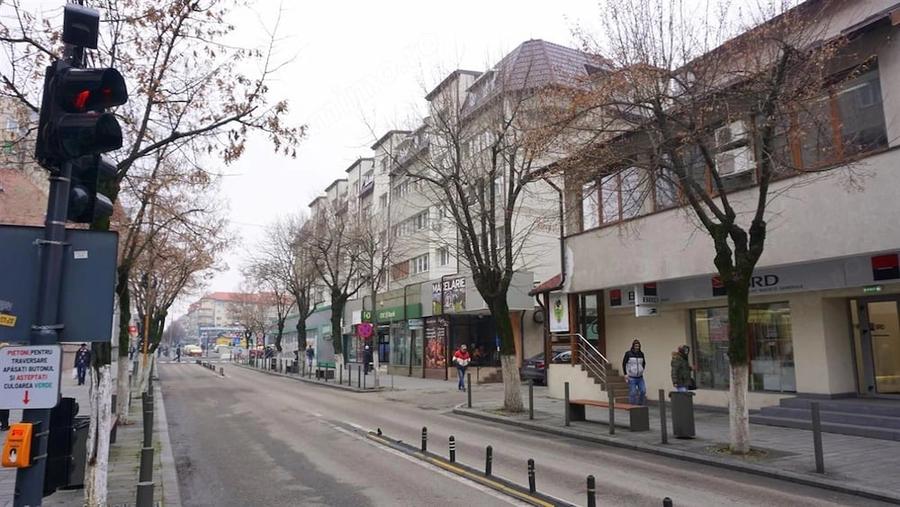 Spațiu comercial, de 85 mp, în Căzănești (Râmnicu Vâlcea)