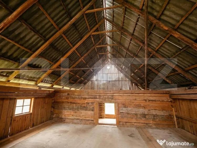 Casă cu 7 camere cu Teren 1855 Mp în Tomuțești