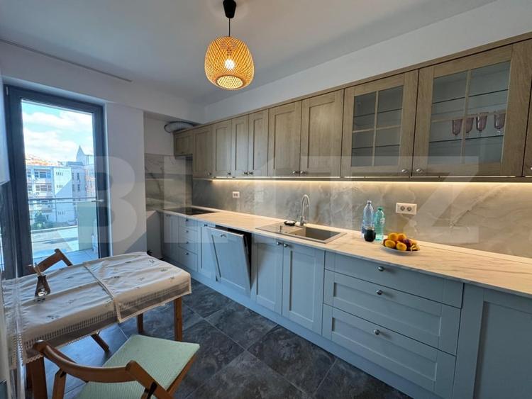 Apartament cu 2 camere semidecomandat, mobilat în Mănăștur