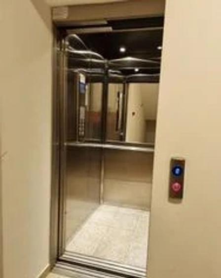 Garsonieră în Timpuri Noi