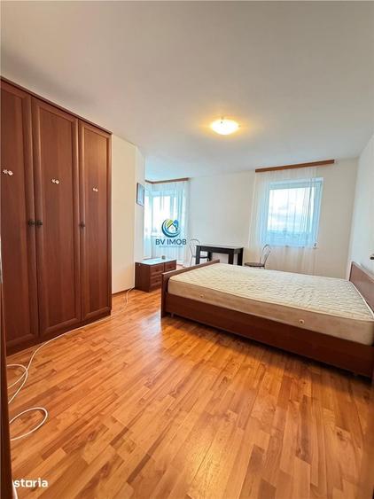 Garsonieră decomandată în Gării