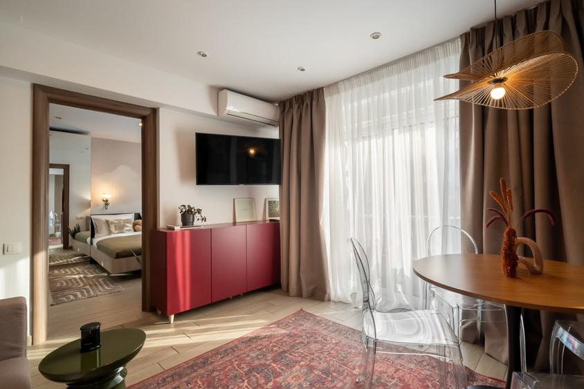 Apartament cu 2 camere semidecomandat în Calea Victoriei